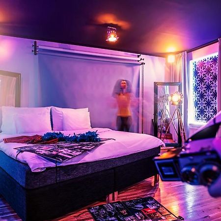 Anybody Hotel - Unique Experience For Couples Brno Dış mekan fotoğraf